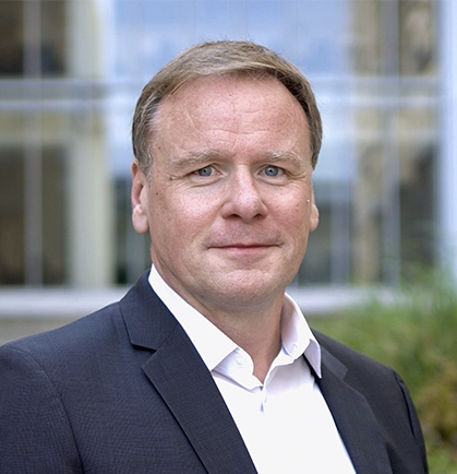 Dr. Matthias Oschinski